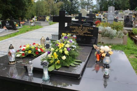 Grób Stanisława Hadyny na cmentarzu na Groniczku